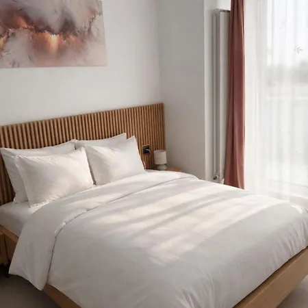 Apartman Alezzi Odyssey Pool & Năvodari