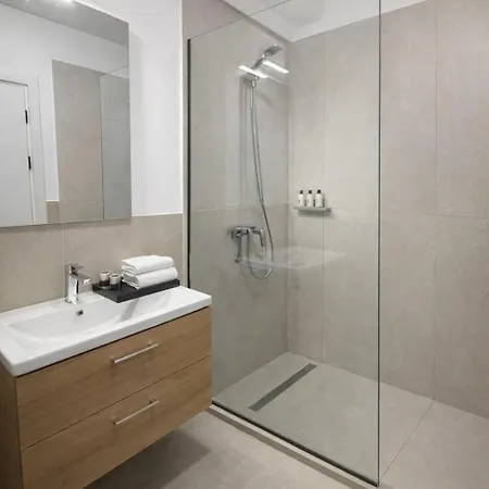Apartman Alezzi Odyssey Pool & *